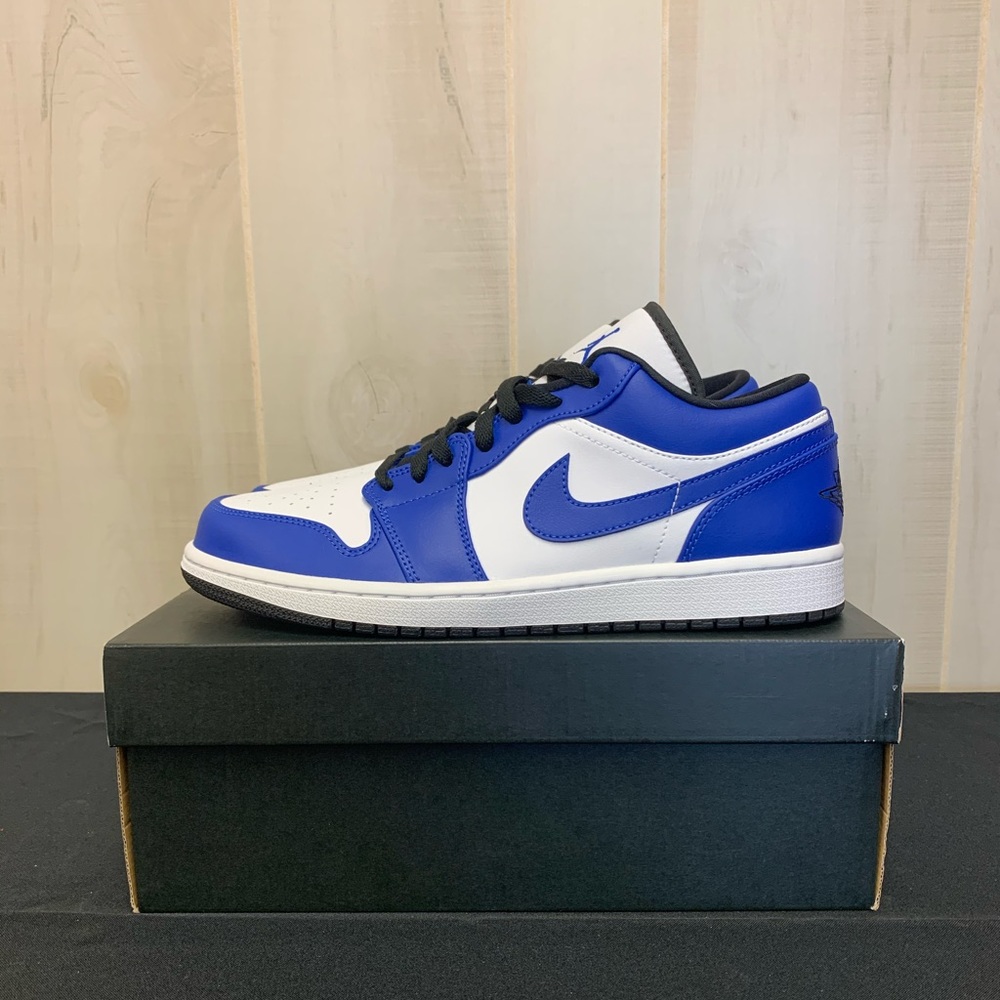 Jordan 1 Low Hyper Royal